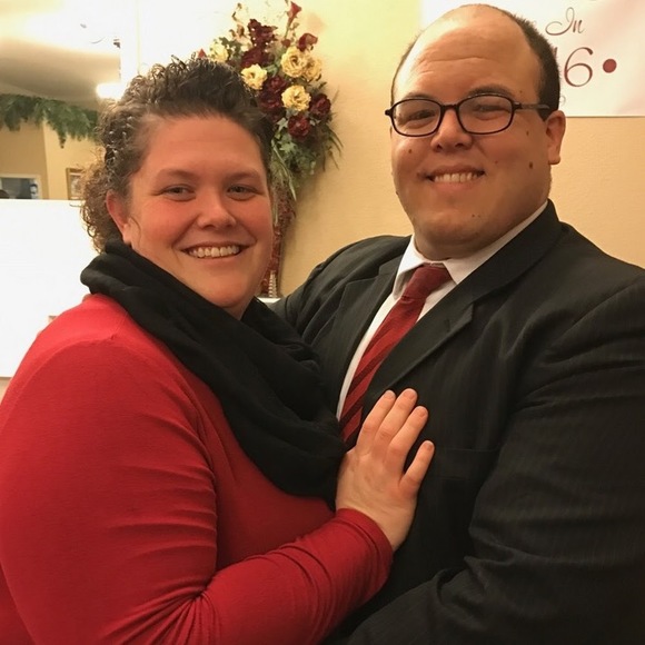 Meet your Posher, Allison - Picture 1 of 1